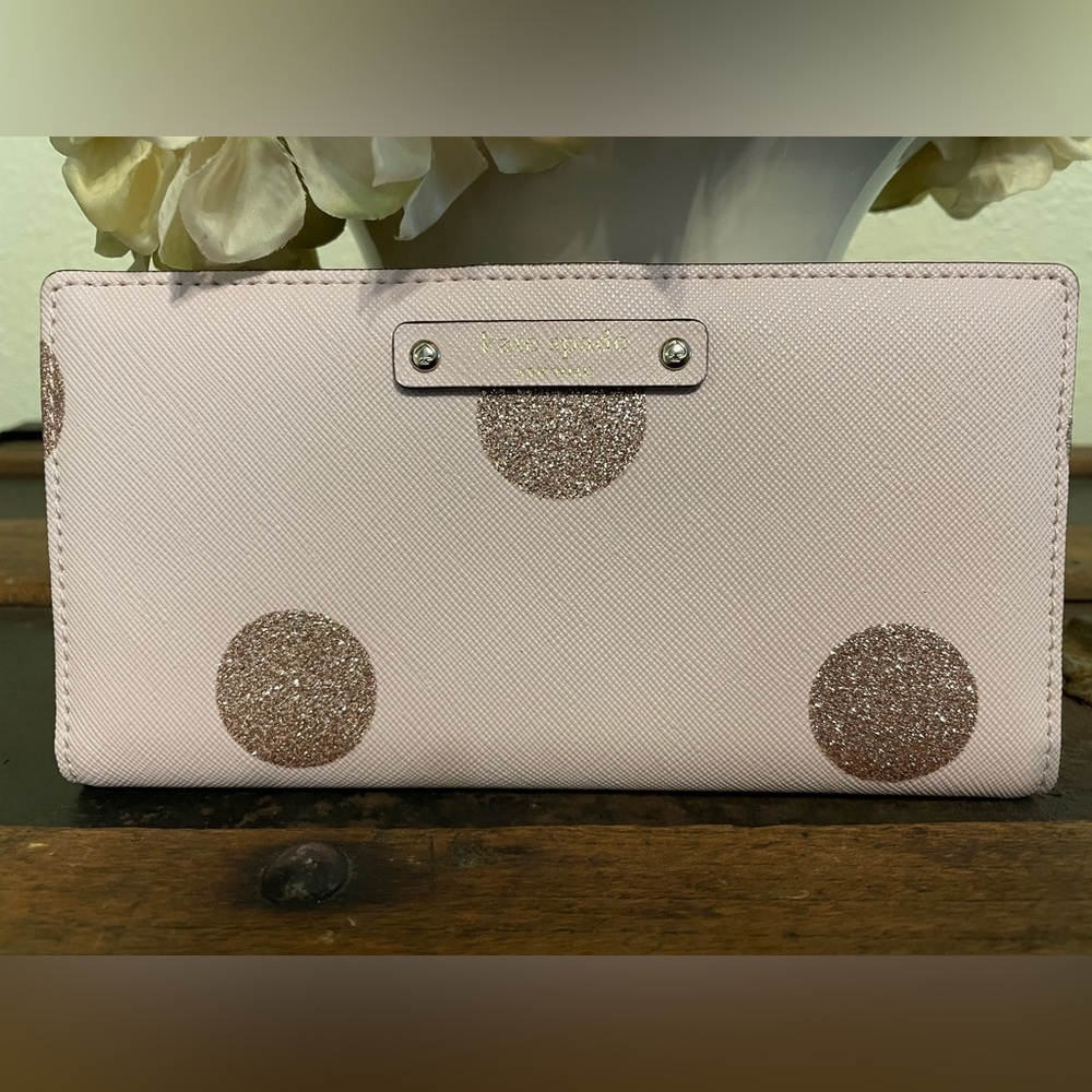 Kate Spade New York ♠️ Haven Lane Ramey Glitter snap wallet free wth Cameron bag